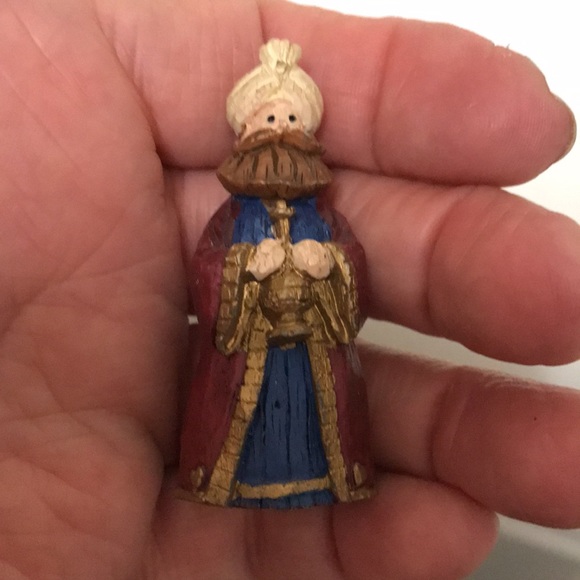 NWOT 11 Pieces Nativity Set - Picture 11 of 16